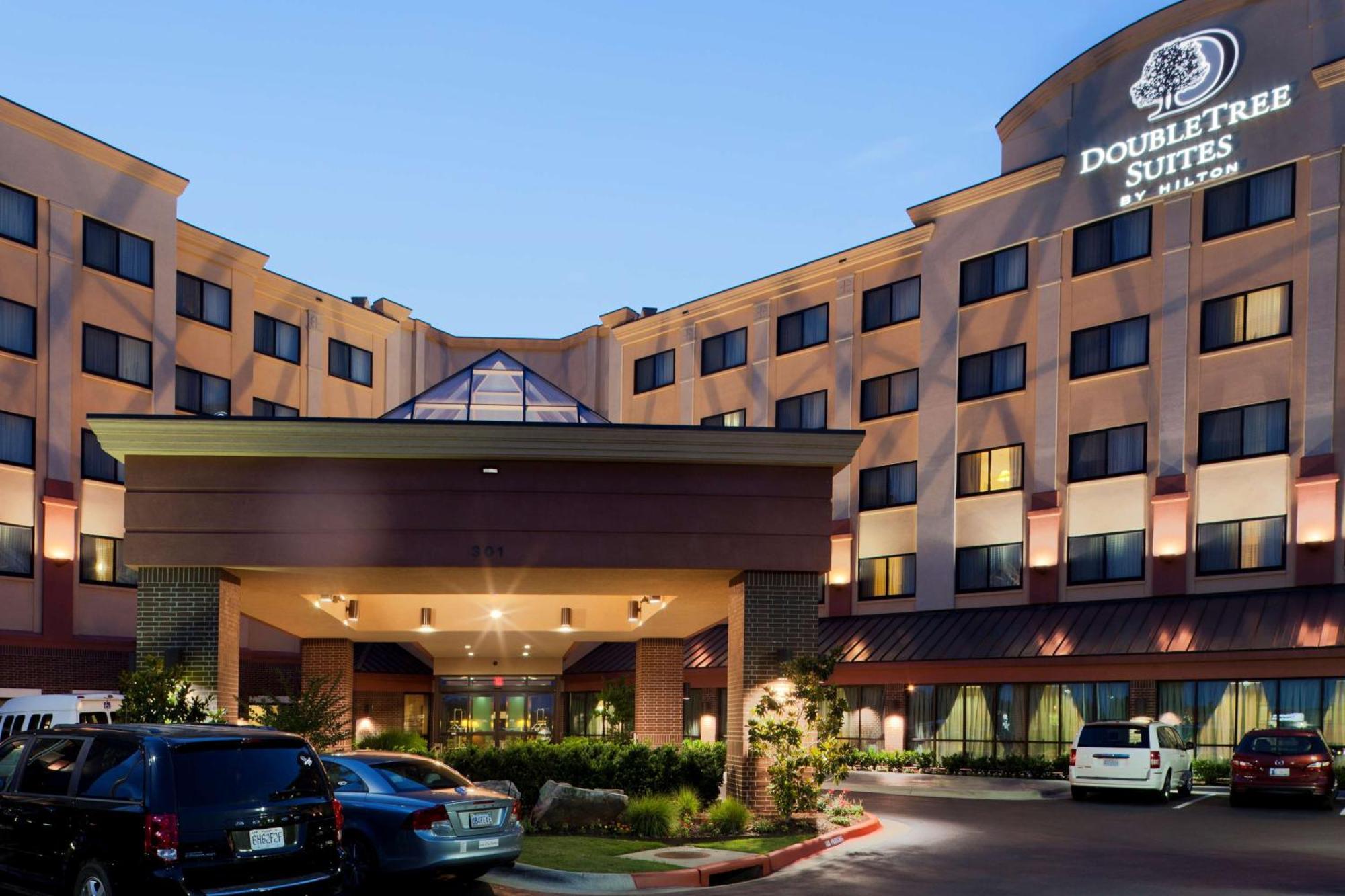 Doubletree Suites By Hilton Bentonville Exterior foto