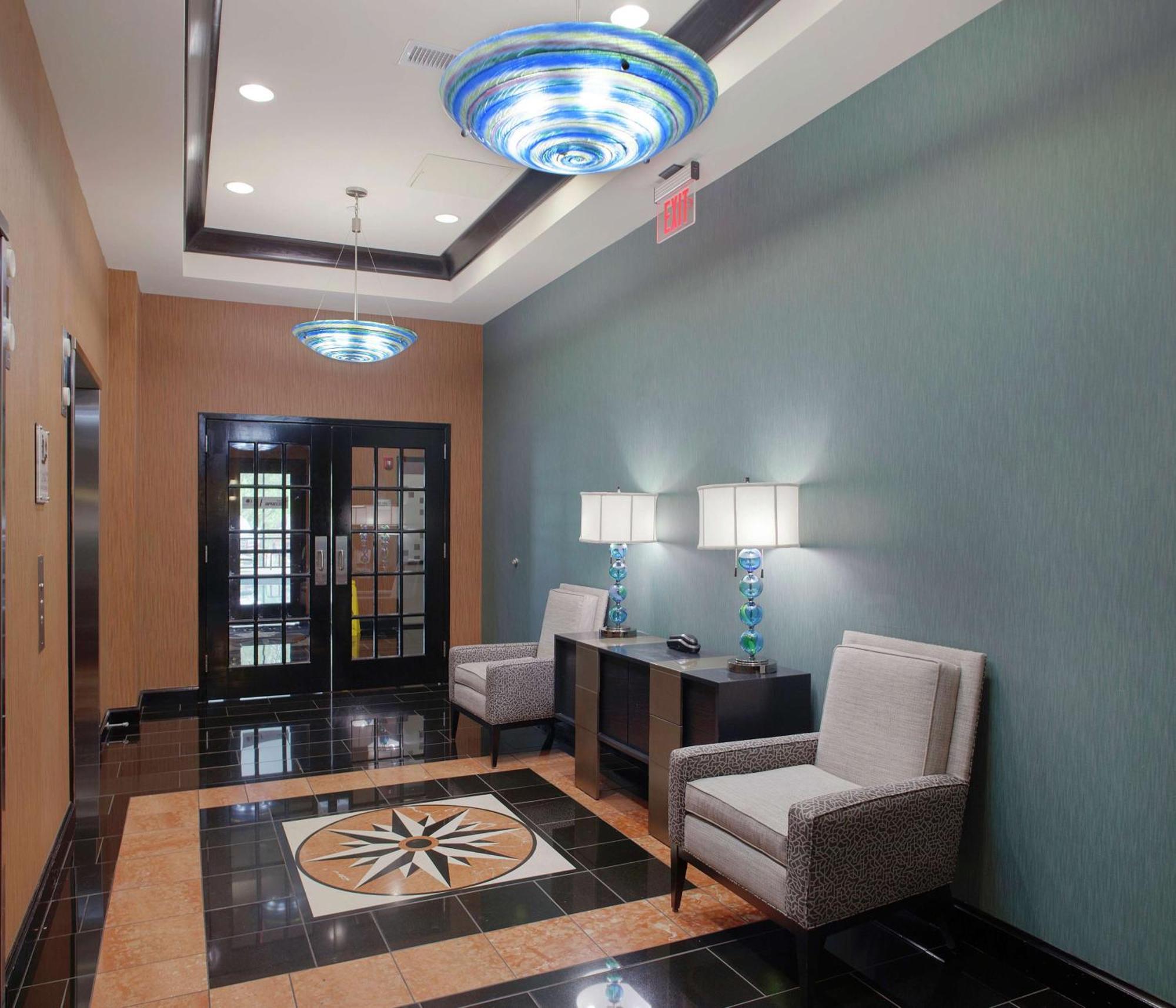 Doubletree Suites By Hilton Bentonville Exterior foto