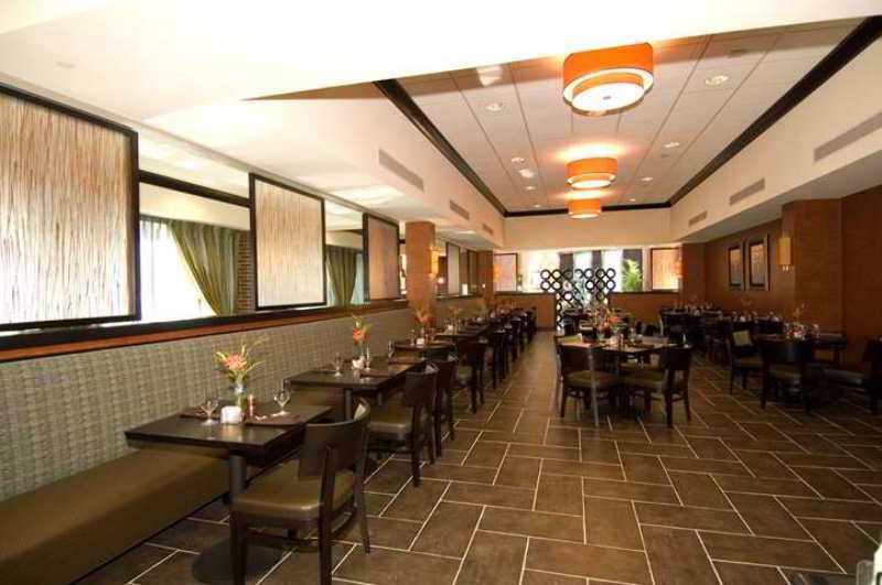 Doubletree Suites By Hilton Bentonville Exterior foto
